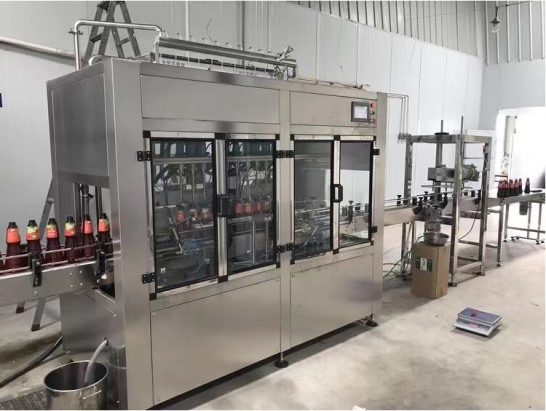 醬類灌裝機(jī) 醬類灌裝機(jī)